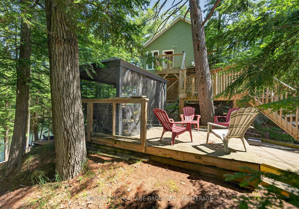 27-goods-island-frontenac-ontario-x13492704