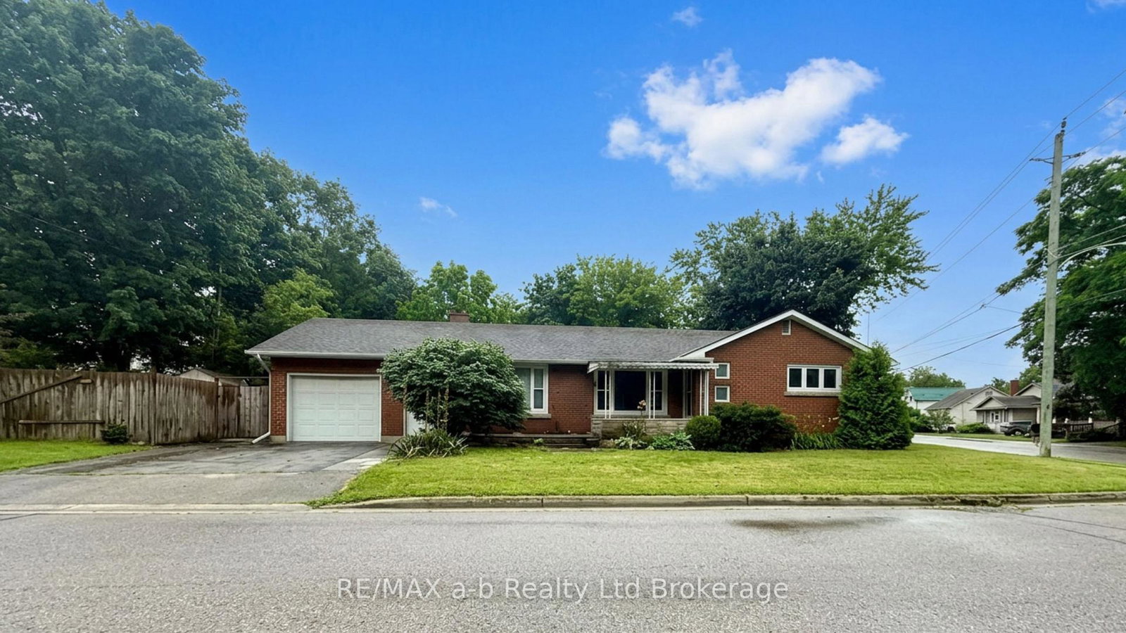 58-victoria-street-tillsonburg-ontario-x13492732