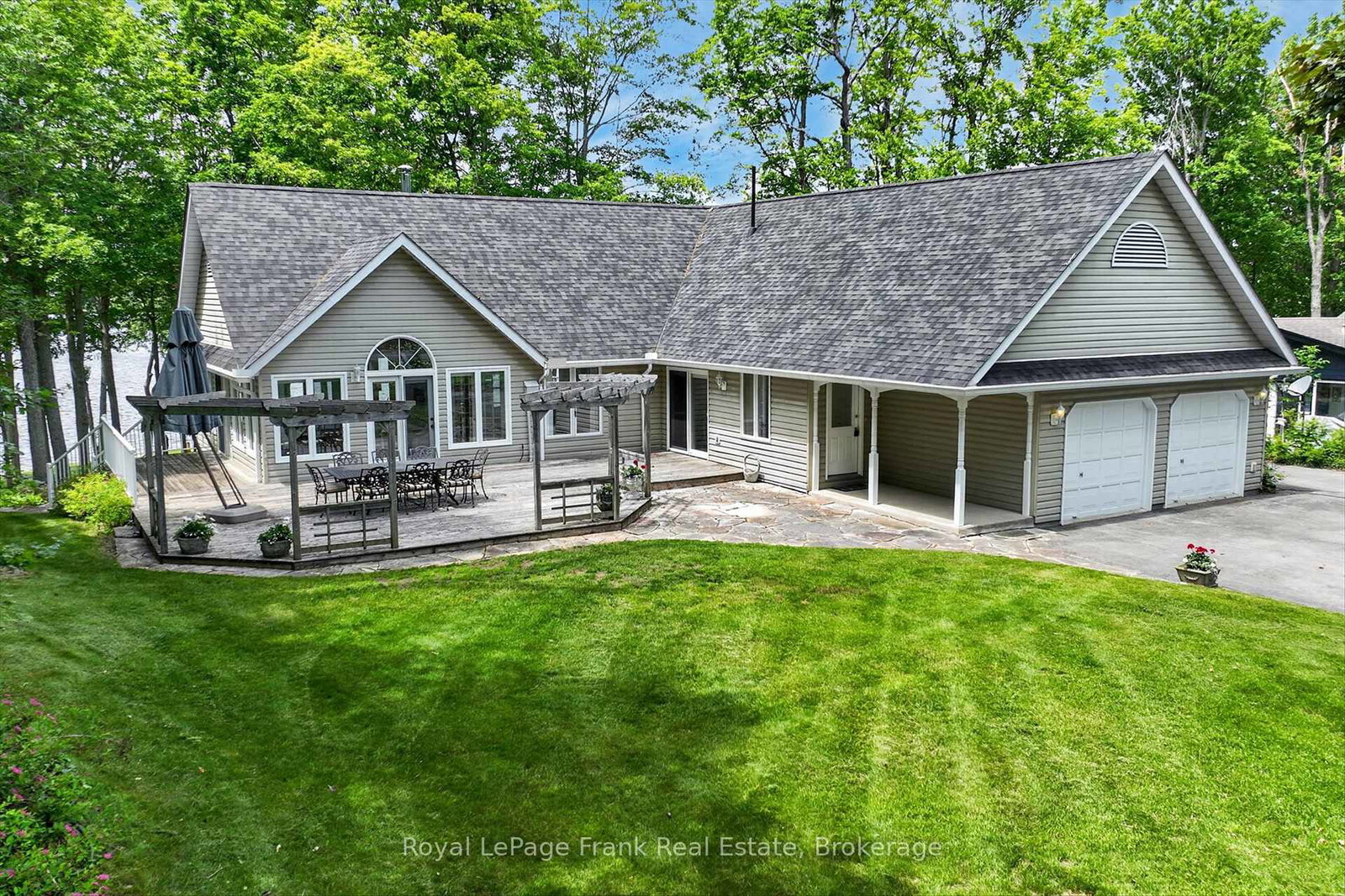 2864-antelope-trail-selwyn-ontario-x13492736