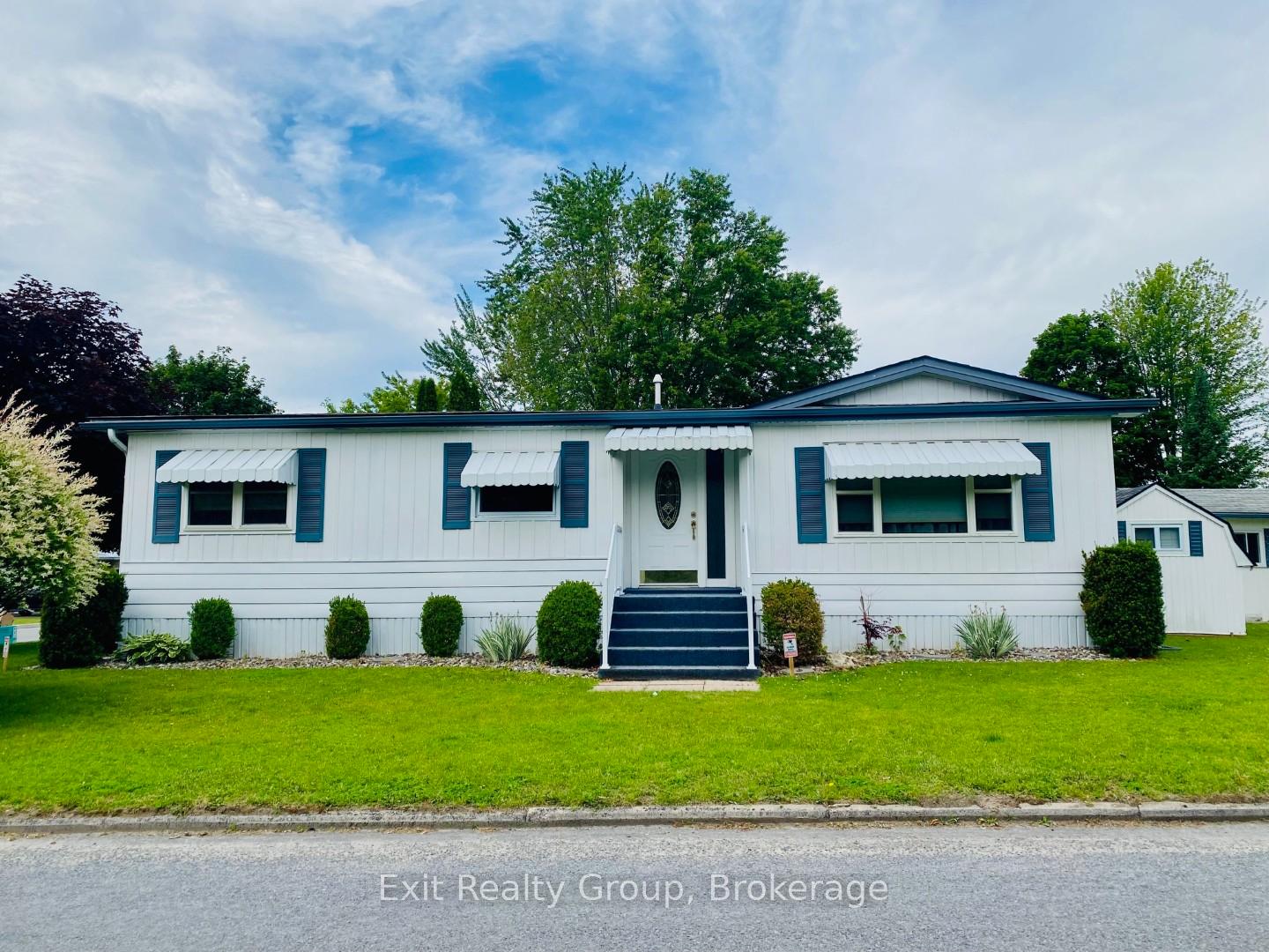 4-oriole-lane-quinte-west-ontario-x13492828