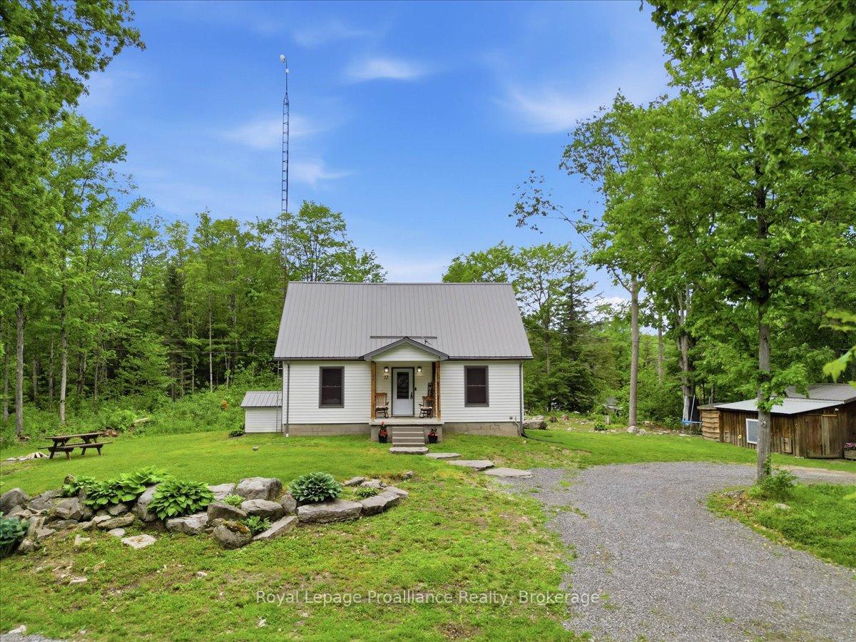 12-cosgrove-lane-stirling-rawdon-ontario-x13492996