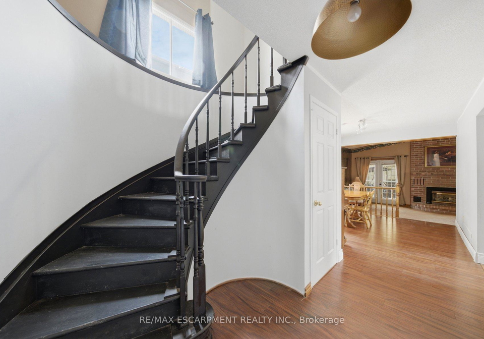 3-twinoaks-crescent-hamilton-ontario-x13493060
