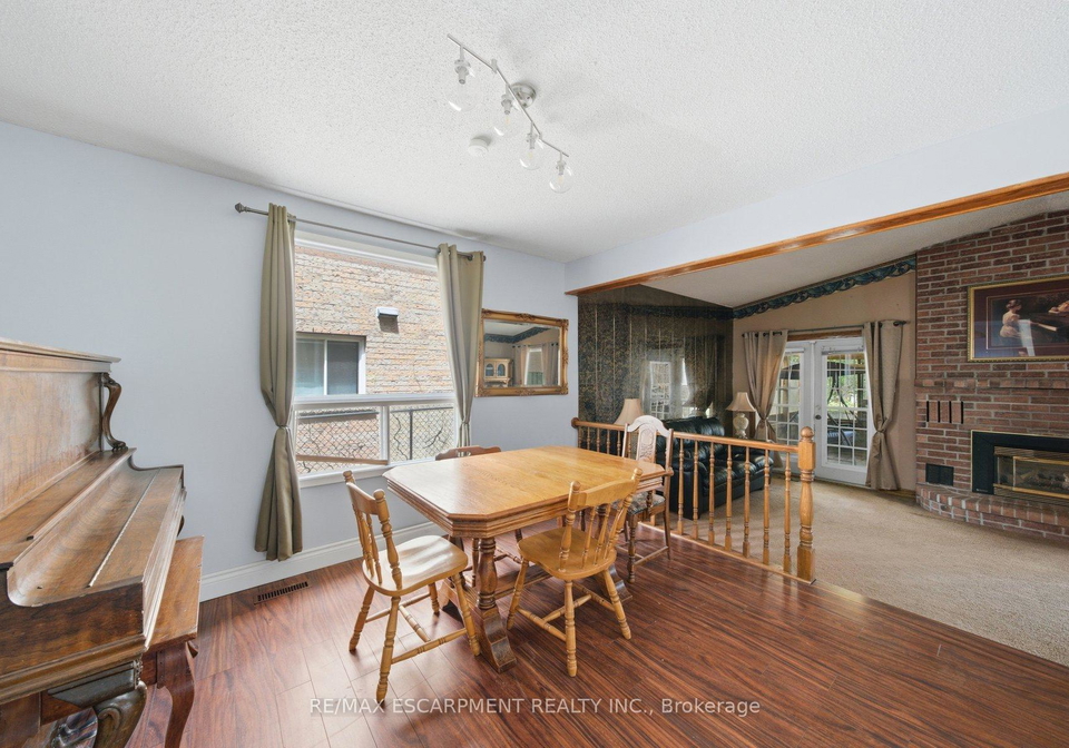 3-twinoaks-crescent-hamilton-ontario-x13493060