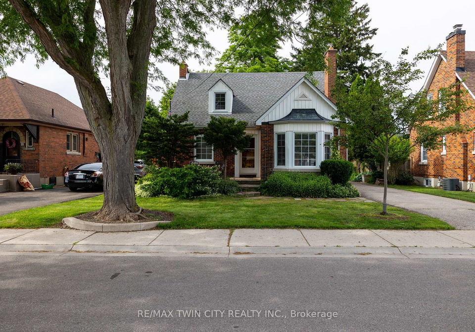 21-baldwin-avenue-brantford-ontario-x13493098