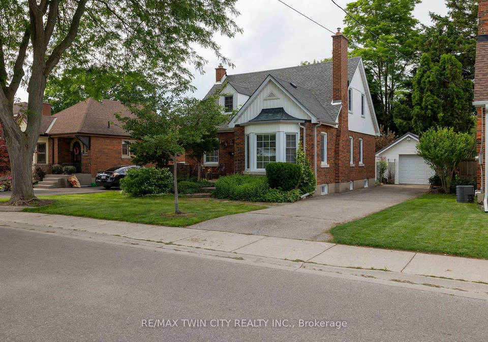 21-baldwin-avenue-brantford-ontario-x13493098