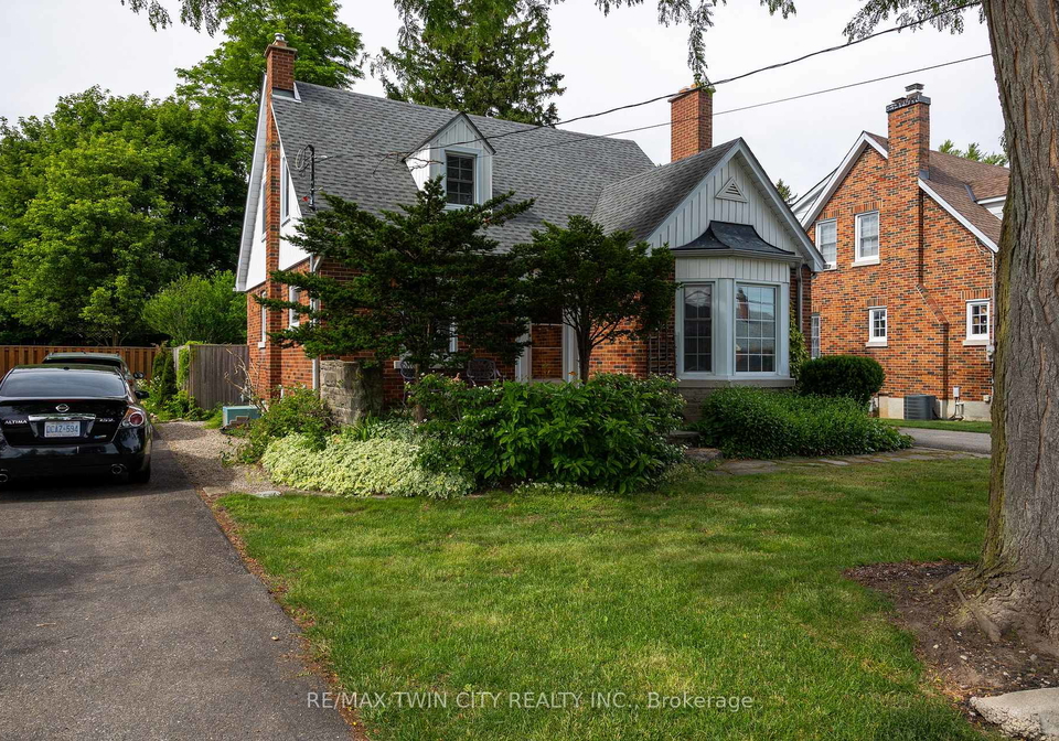 21-baldwin-avenue-brantford-ontario-x13493098