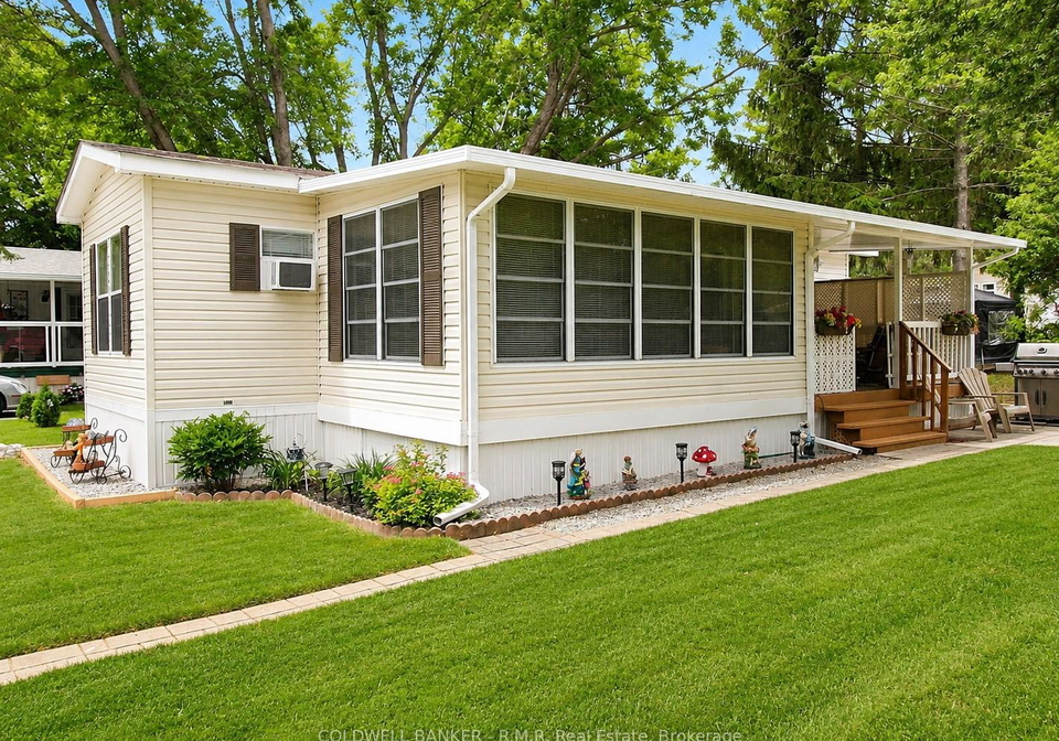 2152-county-road-36-kawartha-lakes-ontario-x13493160