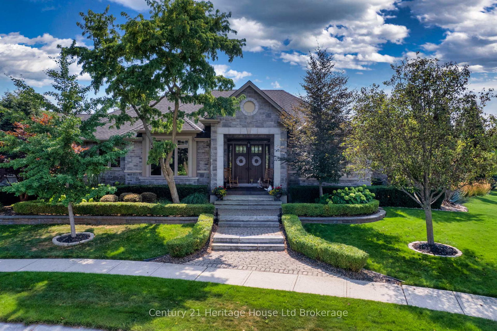 563-lakeview-drive-woodstock-ontario-x13493208