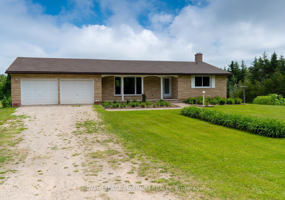 5575-7-line-guelpheramosa-ontario-x13493294