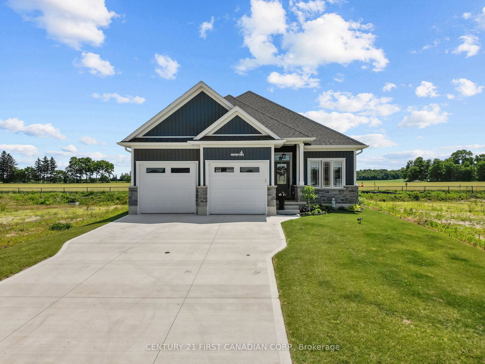 4-postma-crescent-north-middlesex-ontario-x13493308