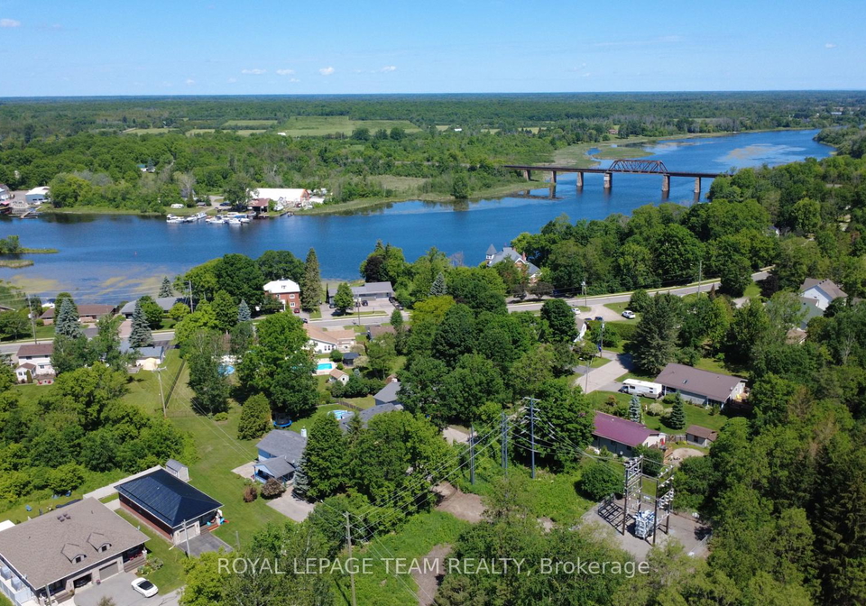 148-charlotte-street-merrickville-wolford-ontario-x13493354