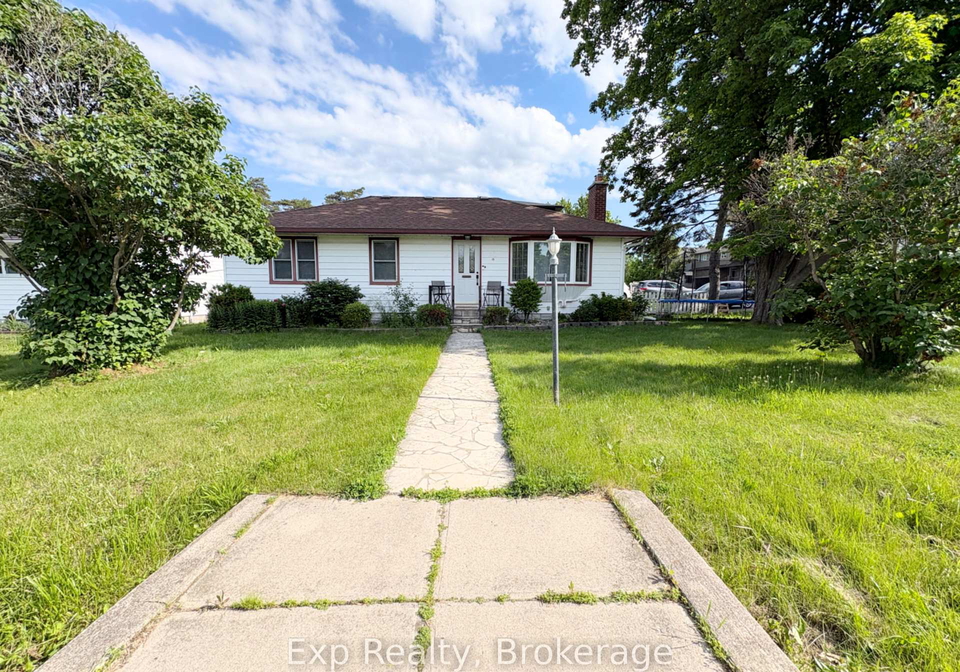 15-redden-street-kingston-ontario-x13493440