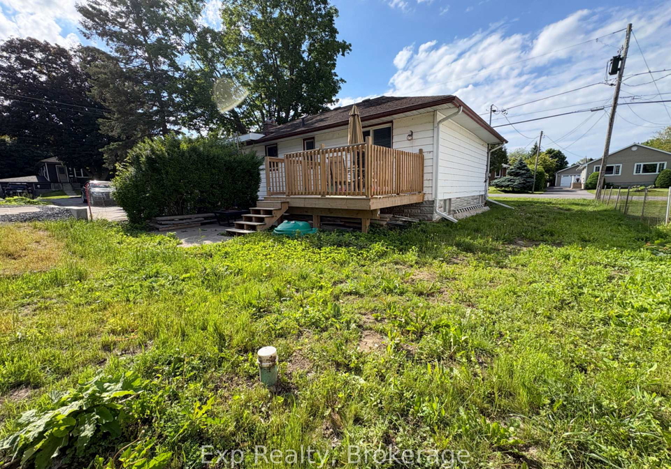 15-redden-street-kingston-ontario-x13493440