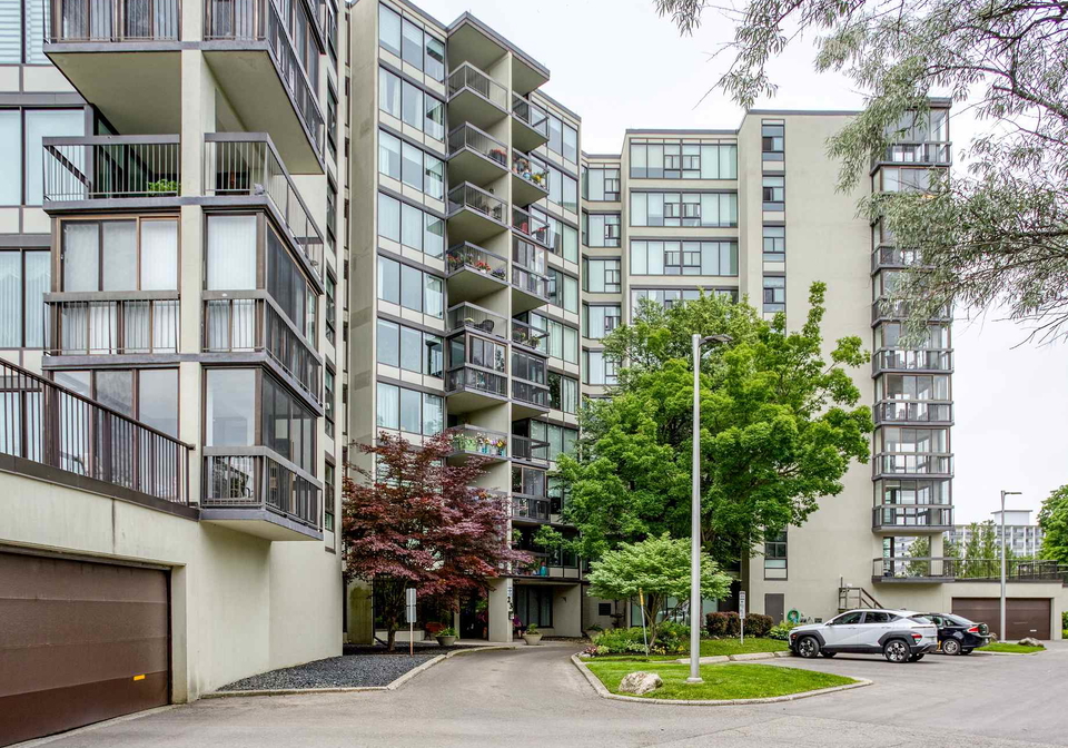 23-woodlawn-road-e-guelph-ontario-x13493470