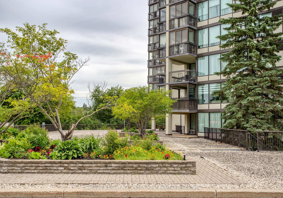 23-woodlawn-road-e-guelph-ontario-x13493470