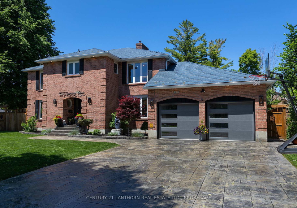952-chancery-street-kingston-ontario-x13493570