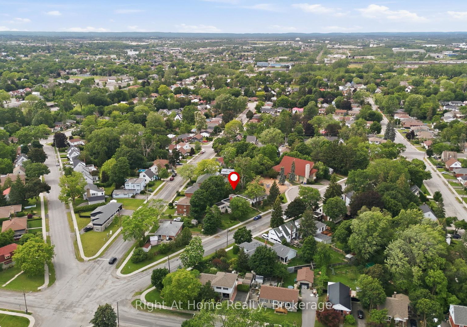 16-oriole-park-avenue-belleville-ontario-x13493630