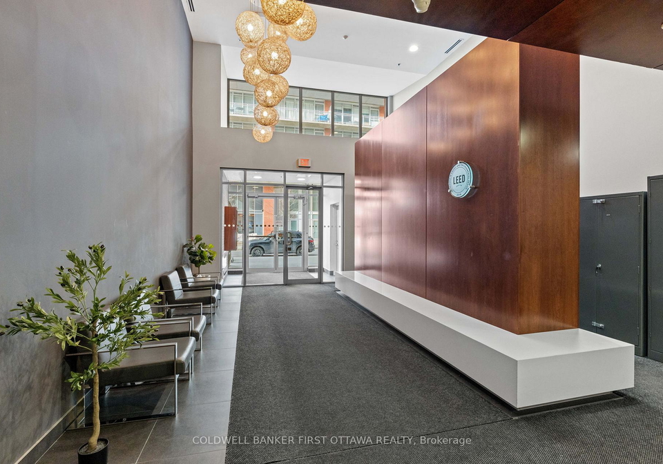 360-mcleod-street-ottawa-ontario-x13493742