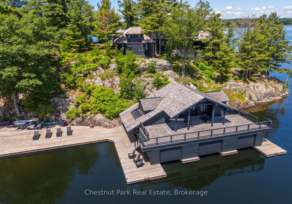 1-onaway-island-r21-muskoka-lakes-ontario-x13493762