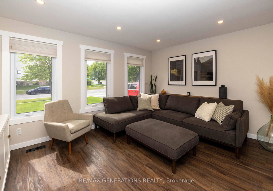 212-downing-street-thunder-bay-ontario-x13493780