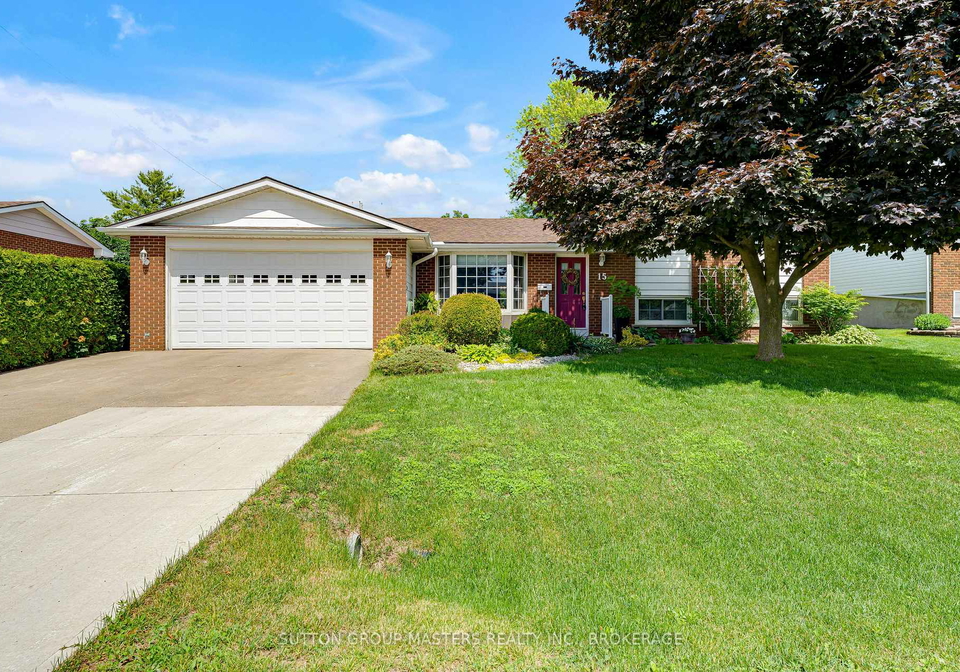 15-bakers-lane-loyalist-ontario-x13493782