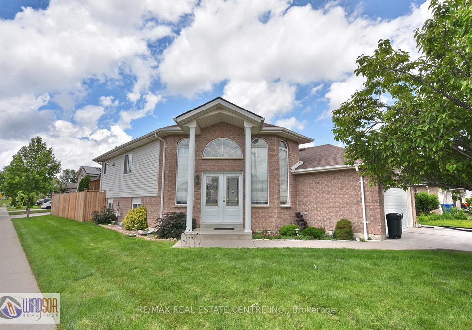 3602-holburn-street-windsor-ontario-x13493818