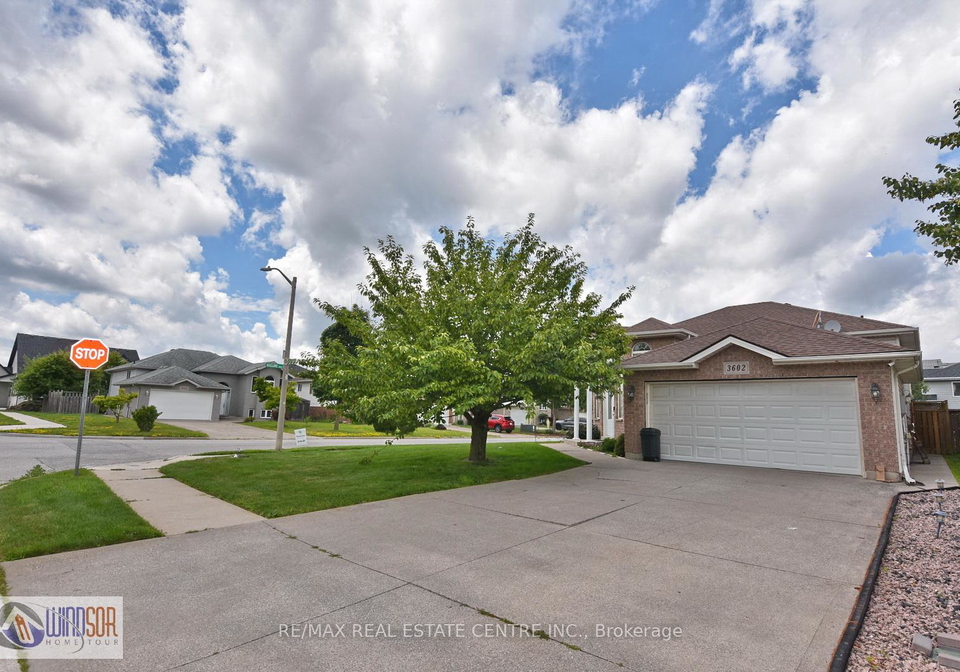 3602-holburn-street-windsor-ontario-x13493818