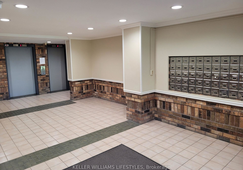 986-huron-street-london-east-ontario-x13493876