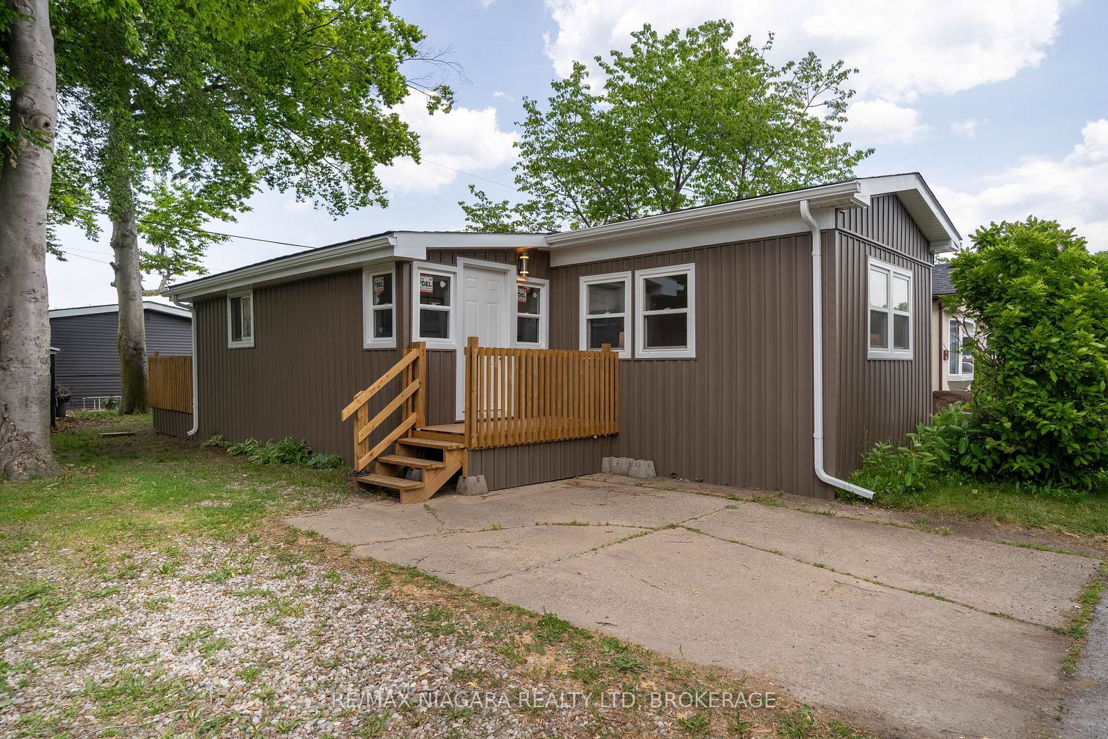 4597-martha-lane-lincoln-ontario-x13493996