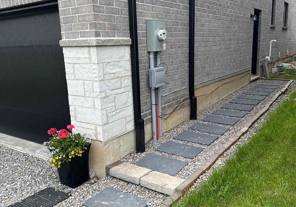 348-springbrook-avenue-hamilton-ontario-x13494116