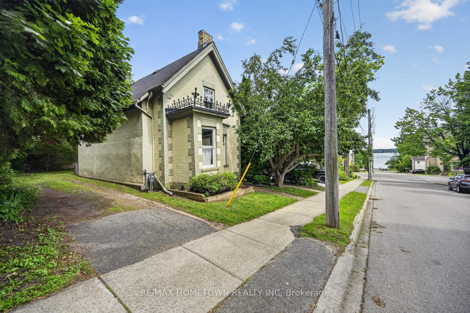 33-park-street-brockville-ontario-x13494182