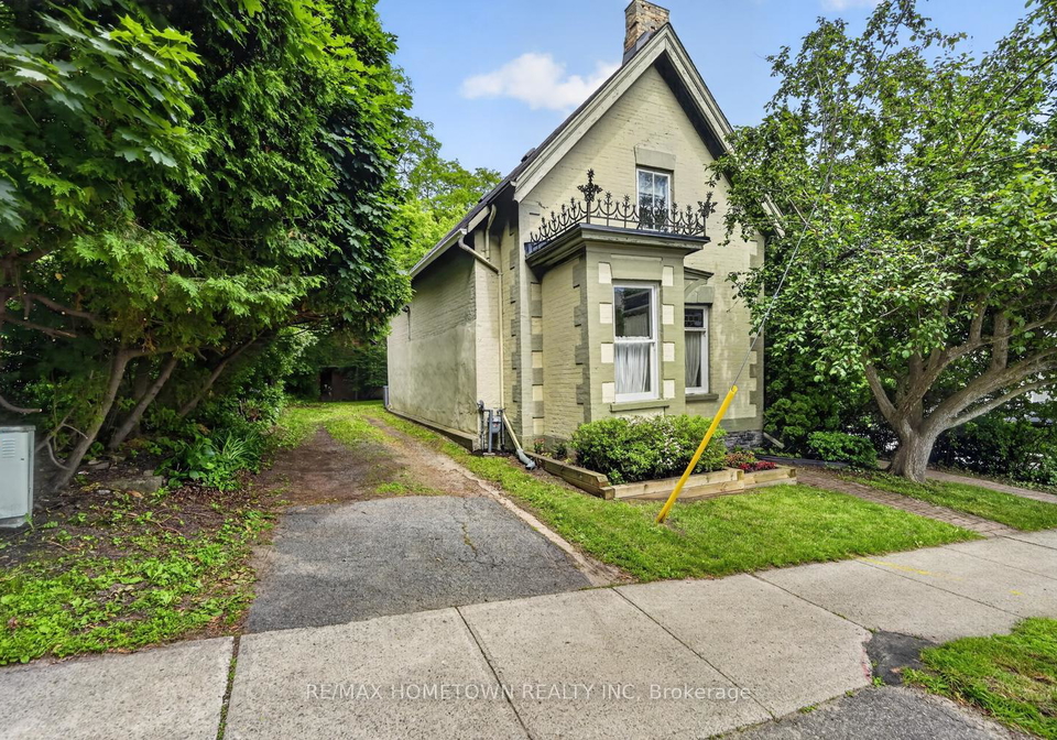 33-park-street-brockville-ontario-x13494182