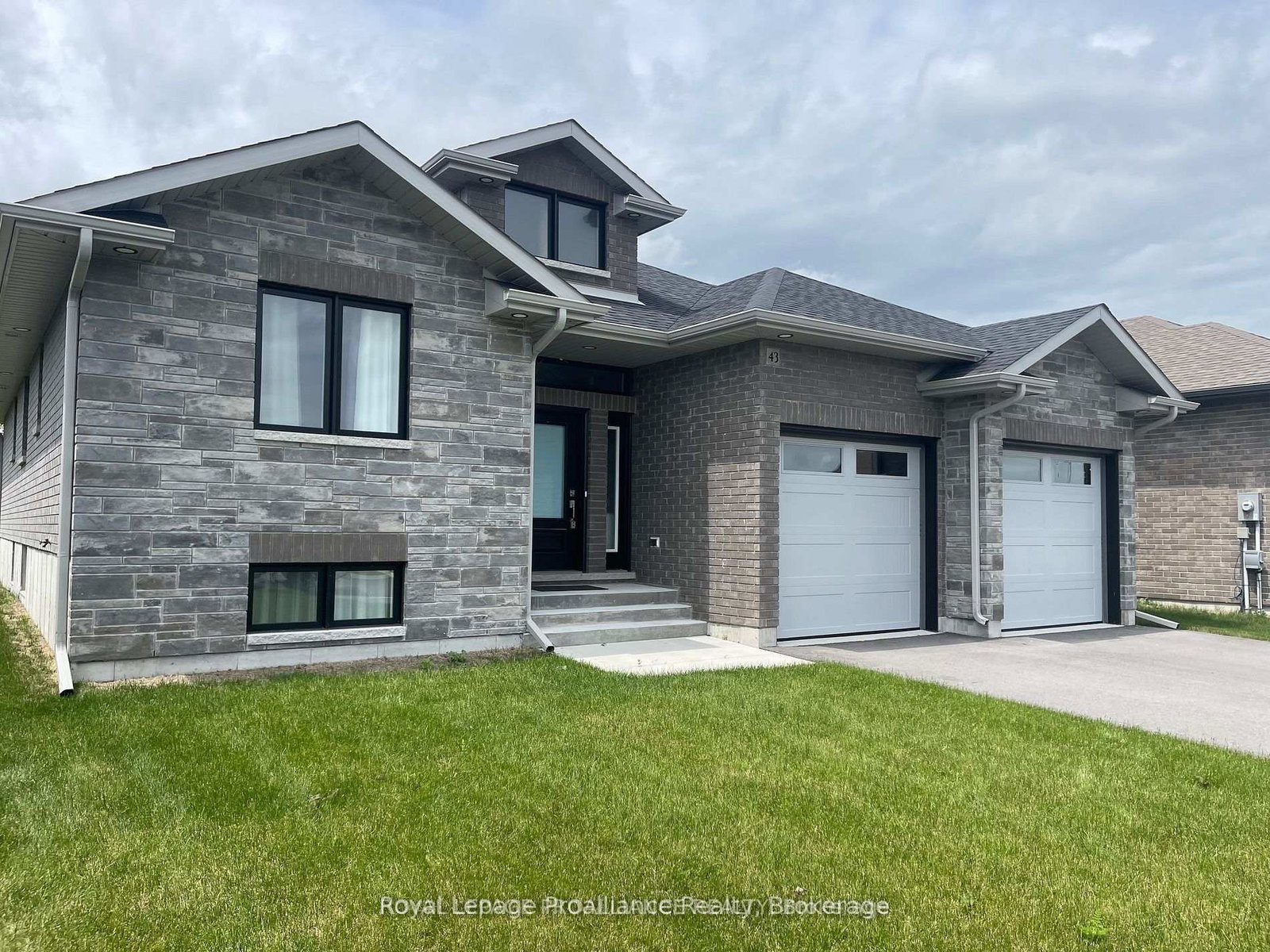43-cattail-crescent-quinte-west-ontario-x13494280