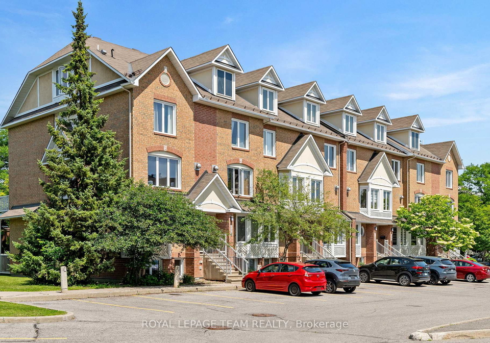 1108-gablefield-private-ottawa-ontario-x13494374
