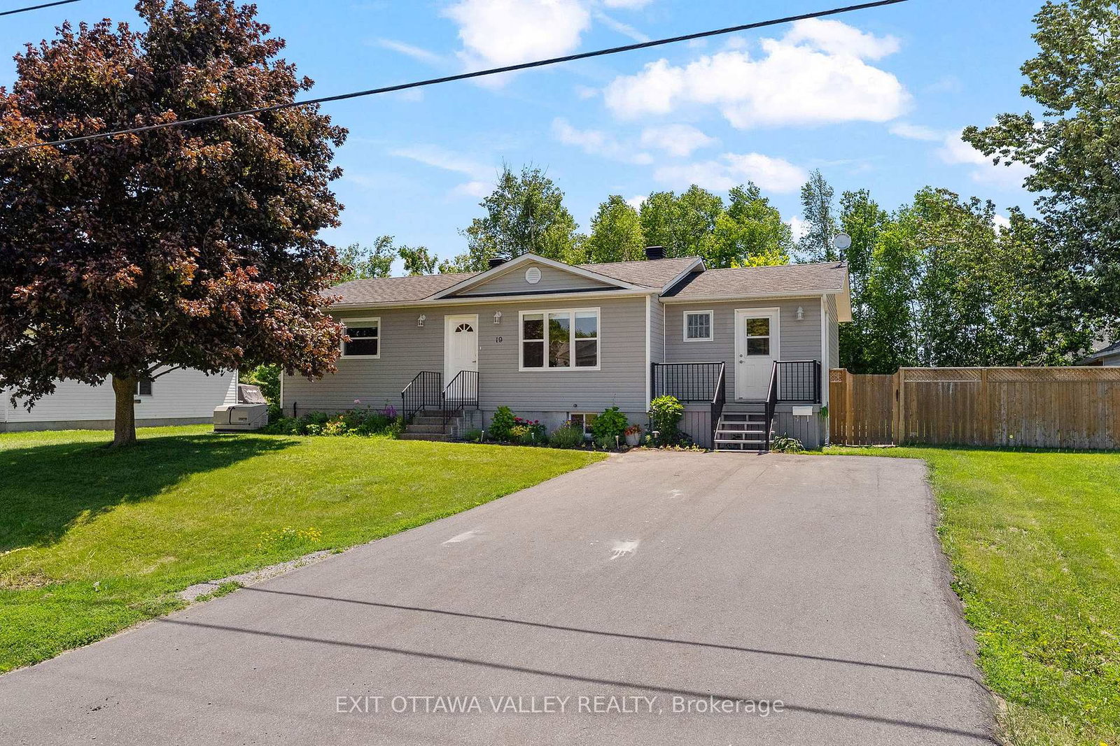 19-vera-crescent-whitewater-region-ontario-x13494542