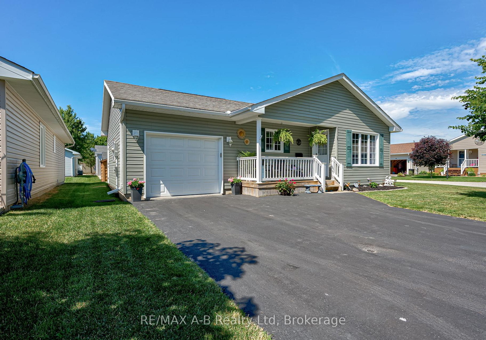 12-kellestine-drive-strathroy-caradoc-ontario-x13494774