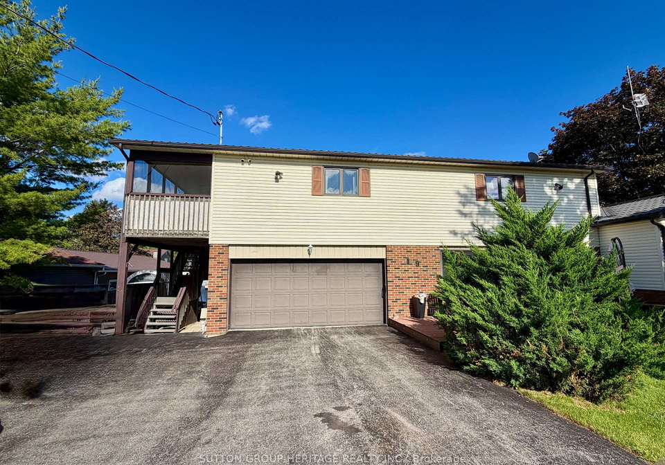 19-robinglade-avenue-kawartha-lakes-ontario-x13494932