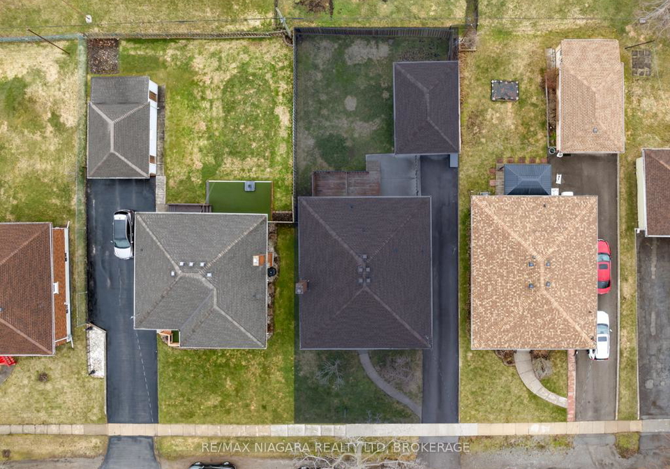 96-clarke-street-port-colborne-ontario-x13495036