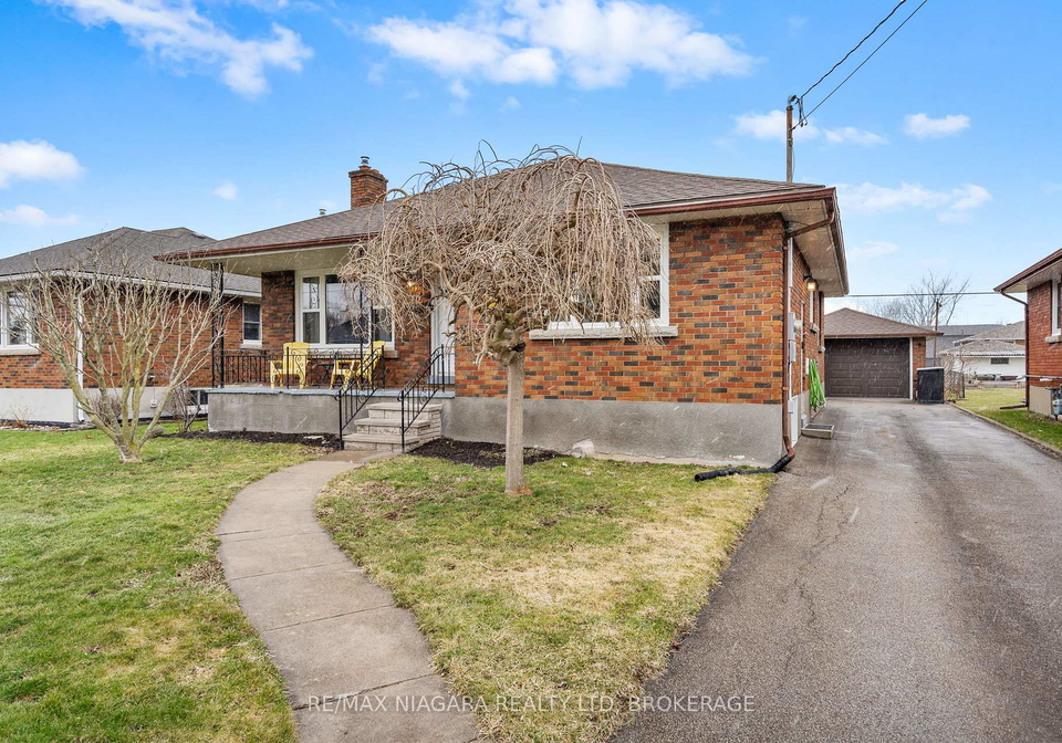 96-clarke-street-port-colborne-ontario-x13495036