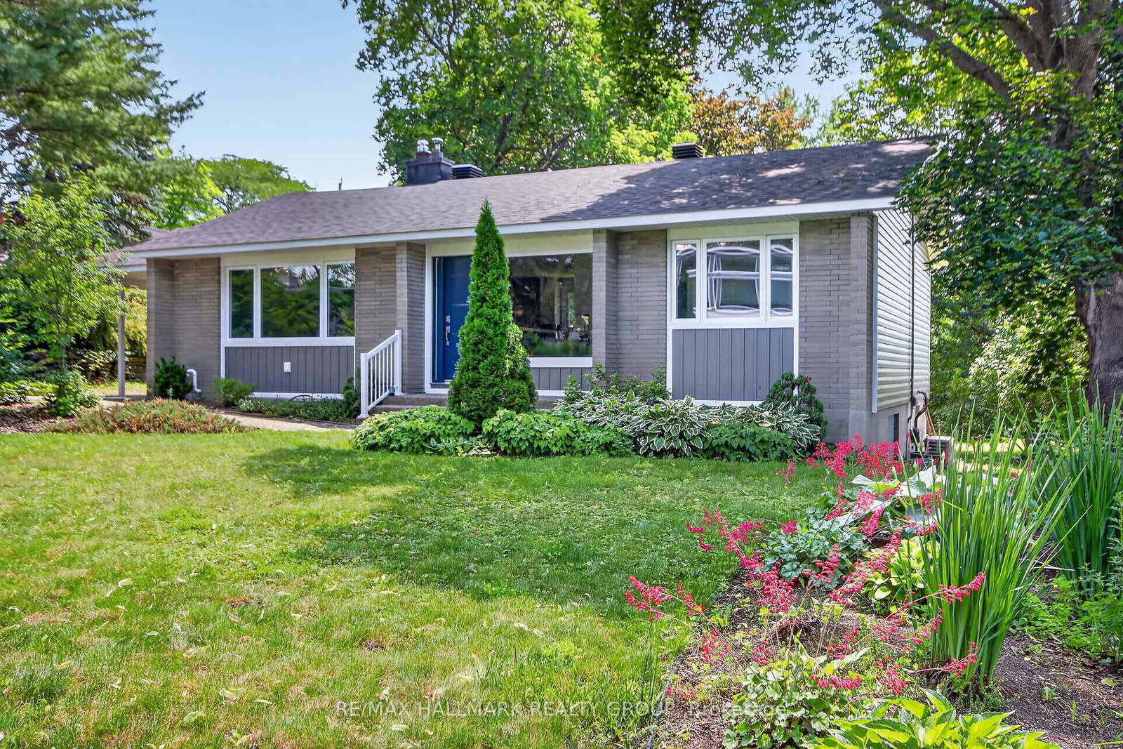 1054-chelsea-drive-ottawa-ontario-x13495054
