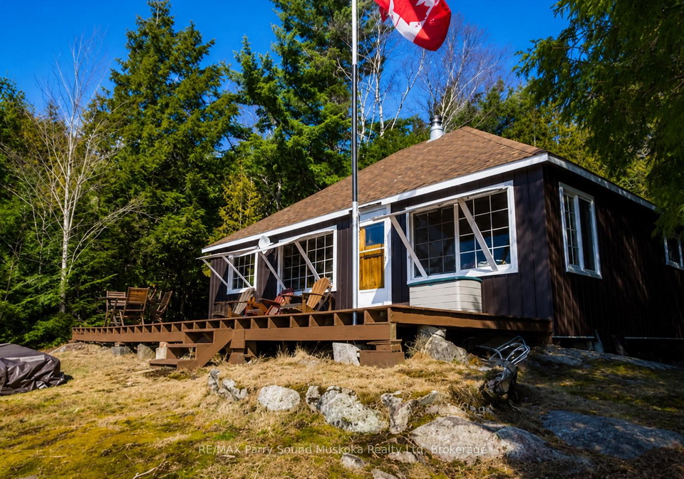 764-east-bear-lake-road-mcmurrichmonteith-ontario-x13495546