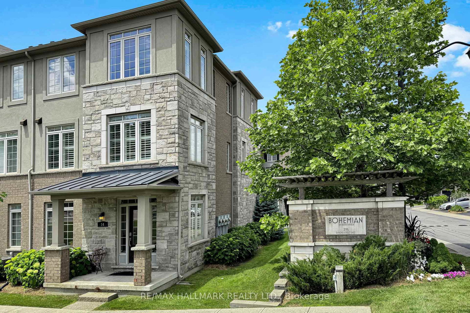 215-dundas-street-e-hamilton-ontario-x13495616