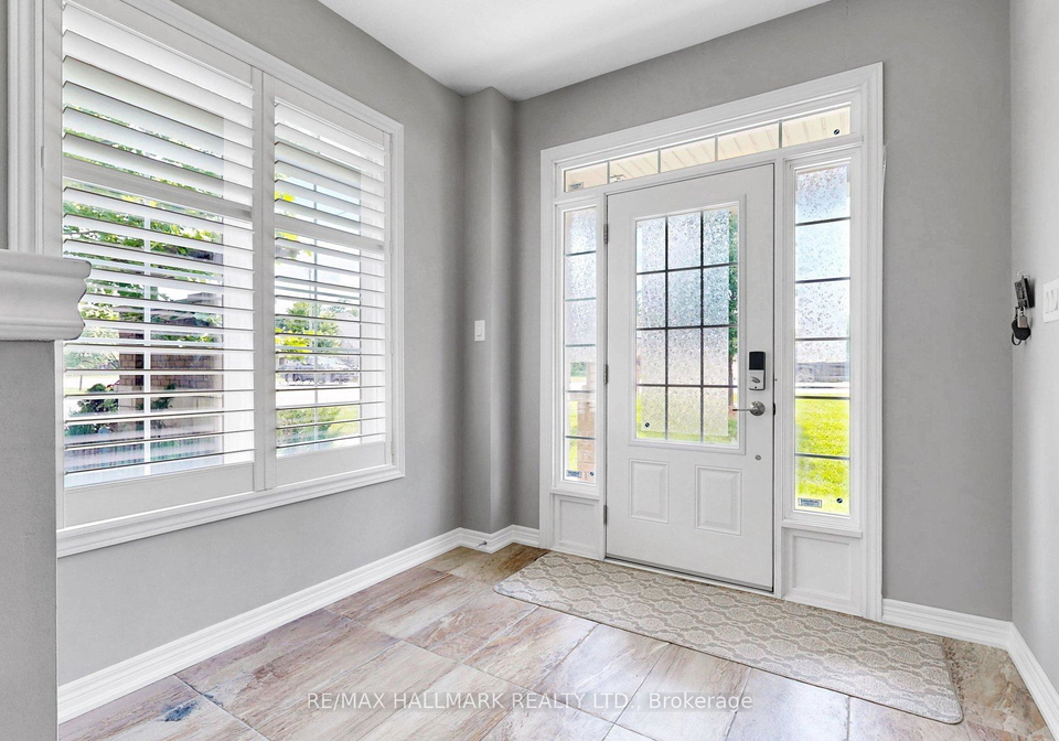 215-dundas-street-e-hamilton-ontario-x13495616