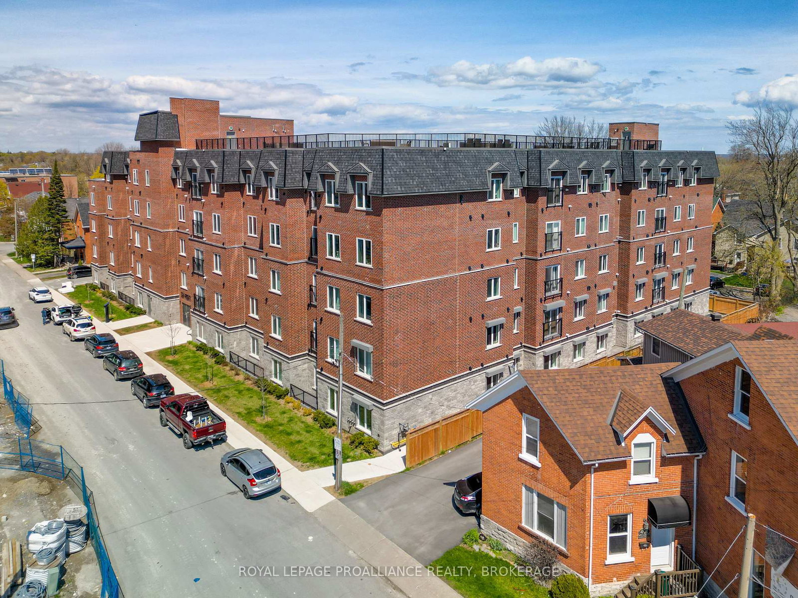 501-frontenac-street-kingston-ontario-x13495628