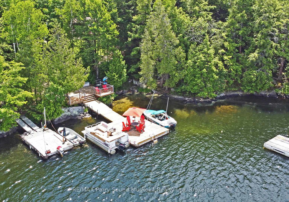 383-horseshoe-lake-wa-seguin-ontario-x13495636