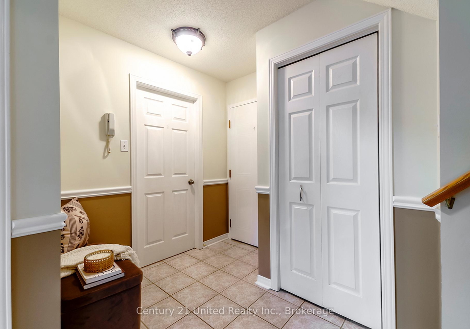 36-champlain-crescent-peterborough-ontario-x13495912