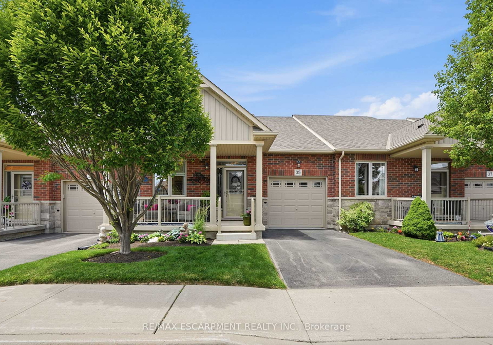 35-finton-lane-hamilton-ontario-x13496138