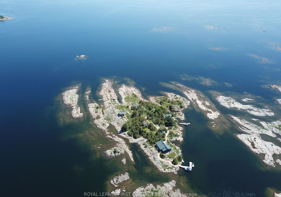 1-b731-island-the-archipelago-ontario-x13496338