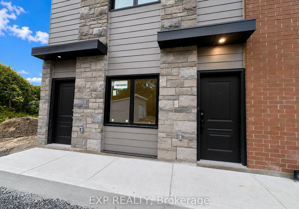 1089-notre-dame-street-russell-ontario-x13496360