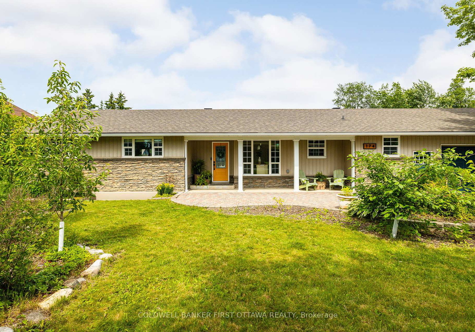 174-lloydalex-crescent-ottawa-ontario-x13496392